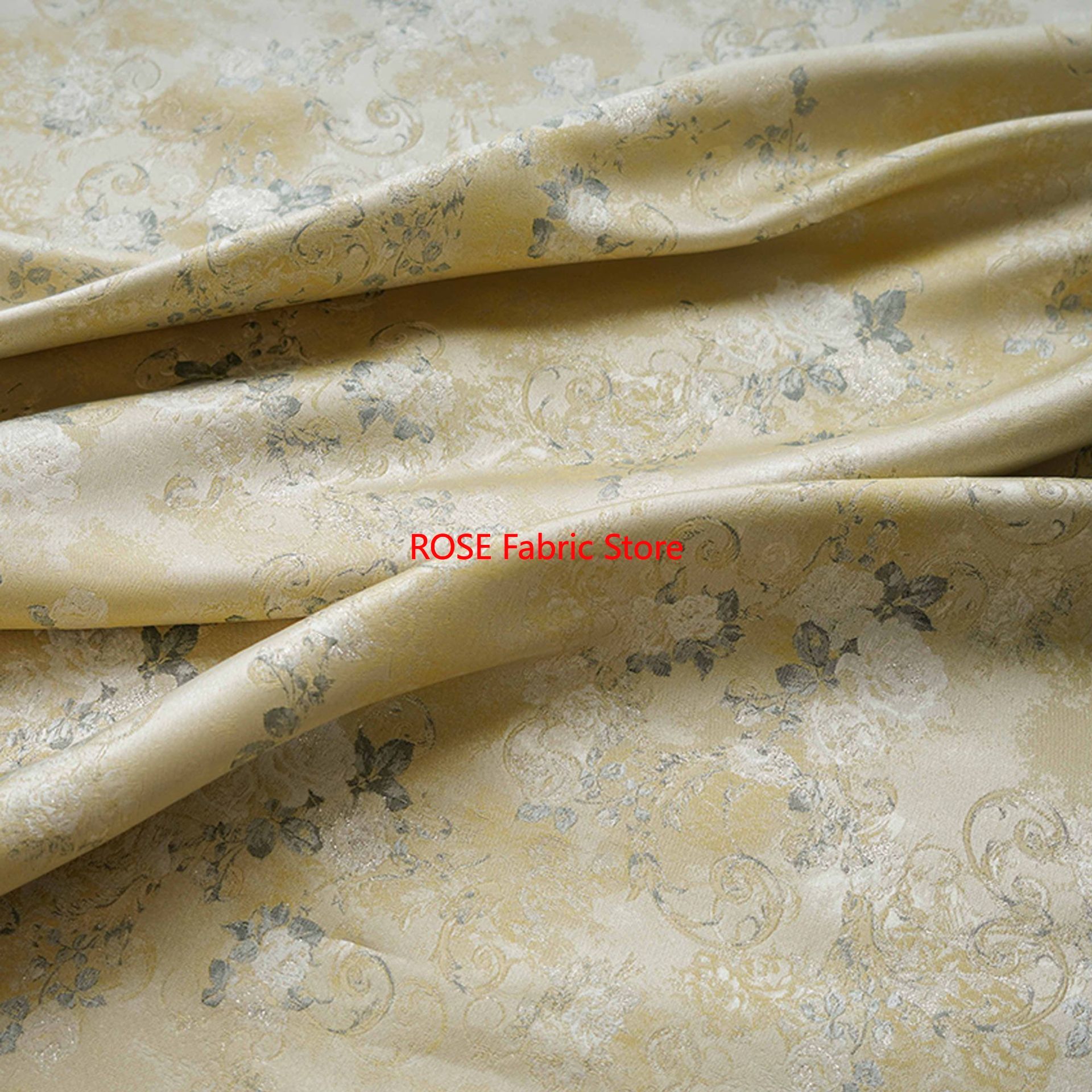Sewing Vest - 1 metro luz amarela brilhante seda